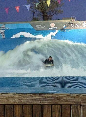 Wave-House